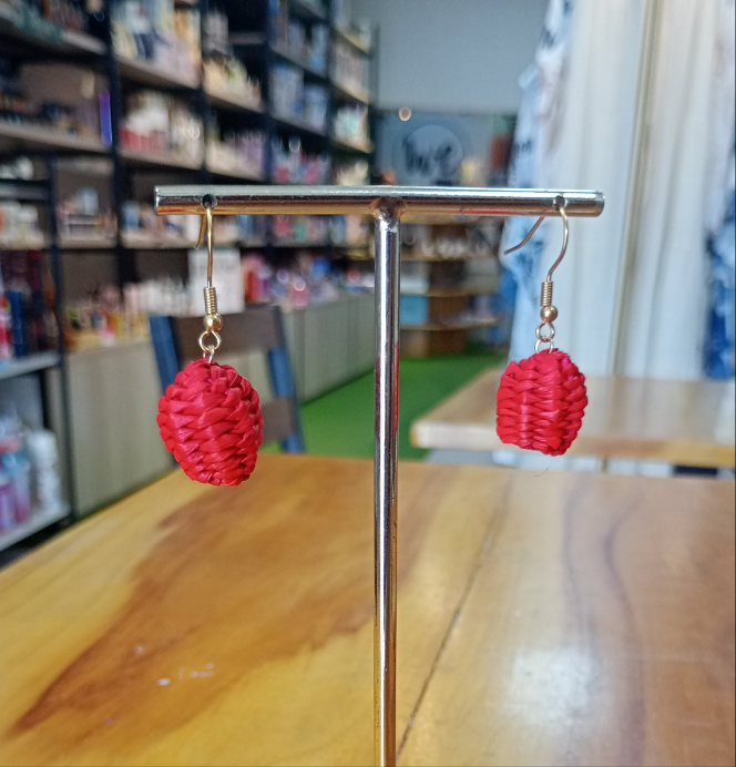 ARETE DE PAJA TOQUILLA ROJO Y ACERO QUIRÚRGICO