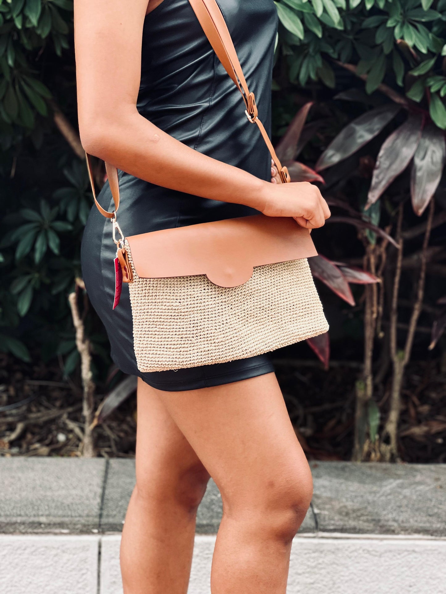 CLUTCH DE PAJA TOQUILLA NATURAL