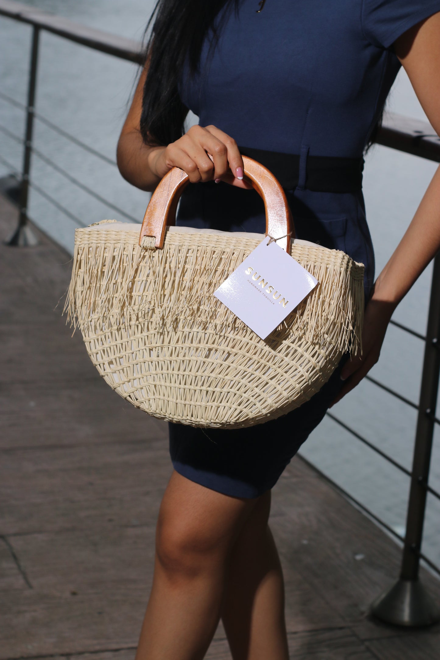 CARTERA GRANDE MECHAS AGARRADERA DE TECA