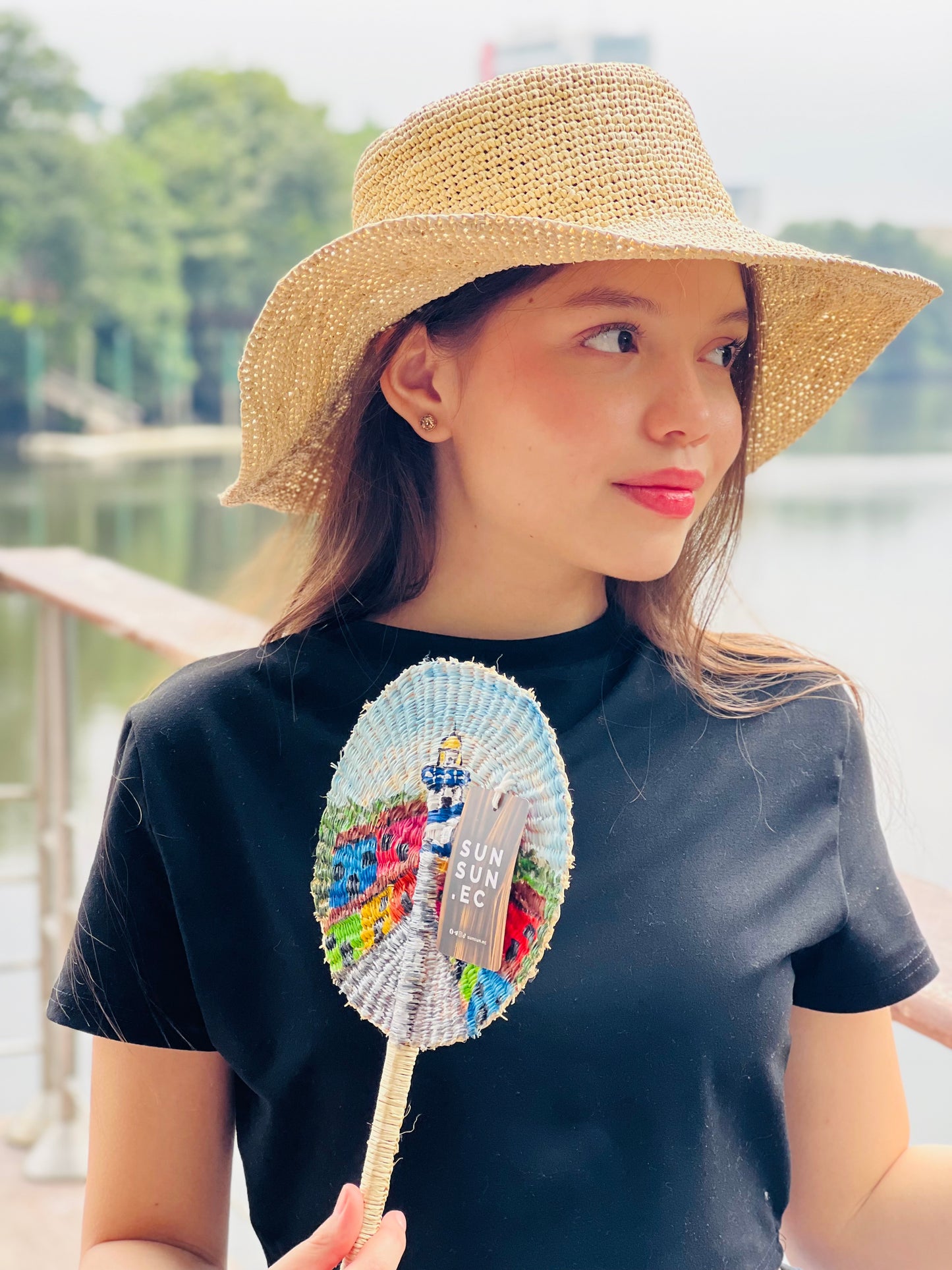 SOMBRERO DE PAJA TOQUILLA TEJIDO A CROCHET NATURAL
