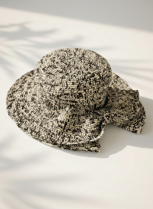 SOMBRERO CROCHET LAZO NEGRO