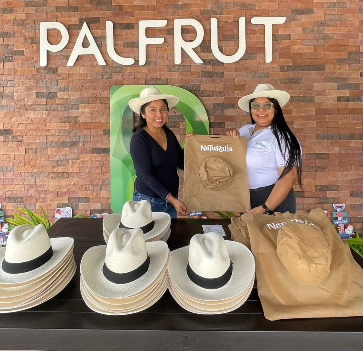 SOMBREROS PARA EMPRESAS ( MINIMO 20)